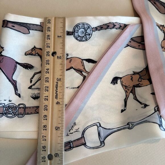 Cream Equestrian Print Scarf P17 - Picture 3 of 4